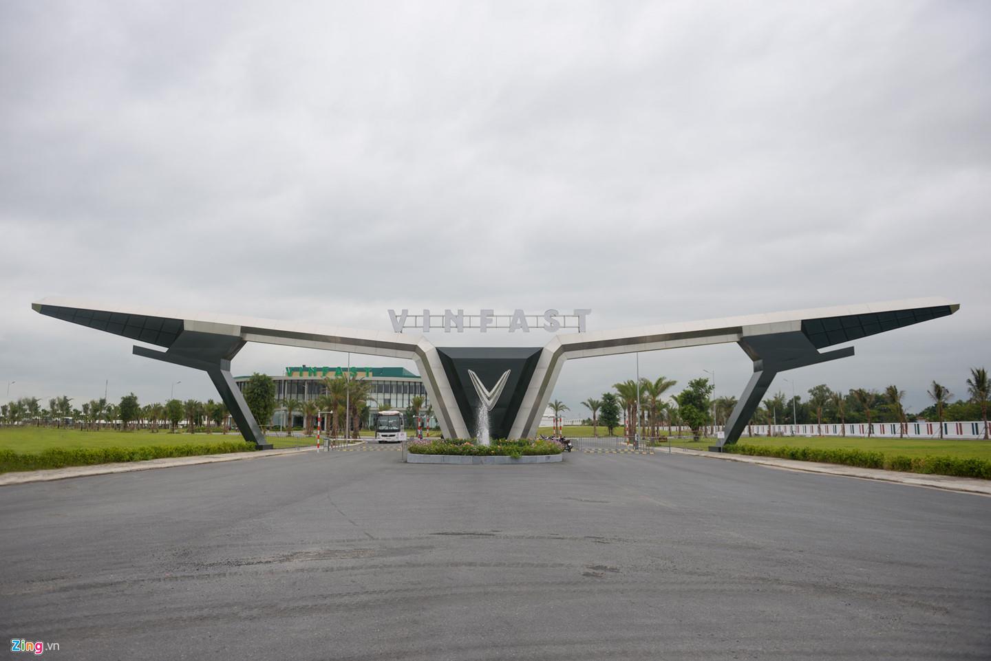 LẮP ĐẶT CAMERA QUAN SÁT CHO NHÀ MÁY ÔTÔ VINFAST - HẢI PHÒNG